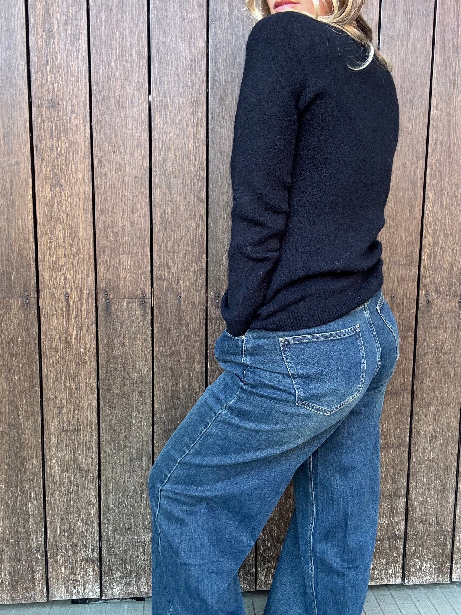 Merlot Sweater – Morbidezza e calore con eleganza naturale