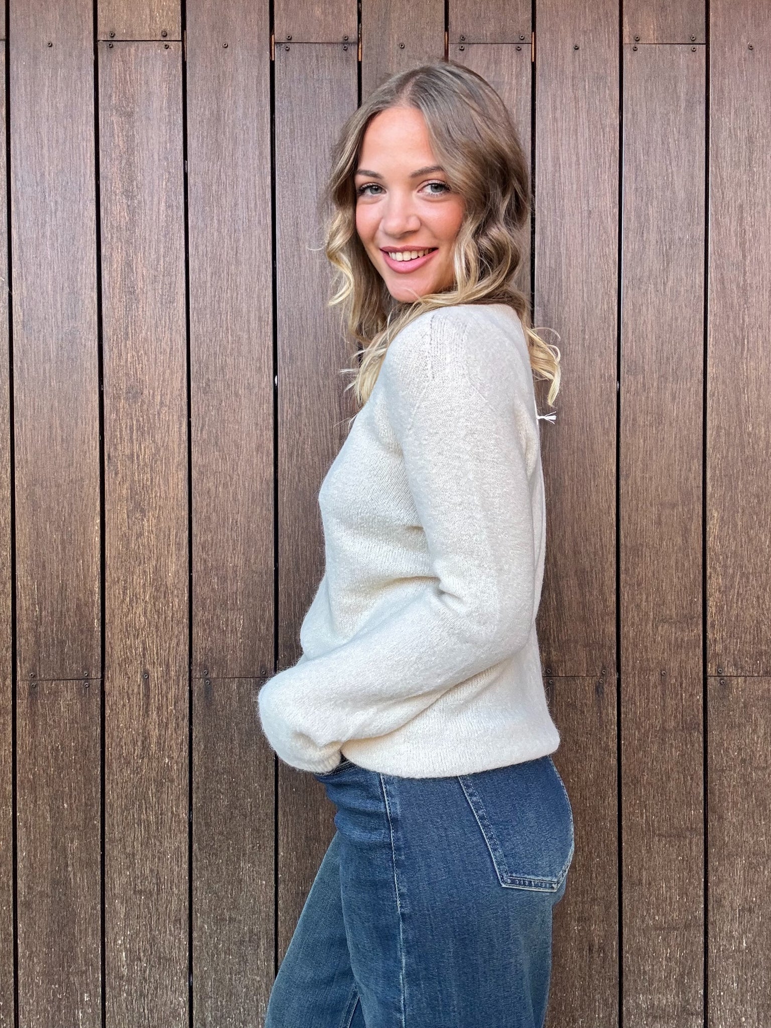 Merlot Sweater – Morbidezza e calore con eleganza naturale