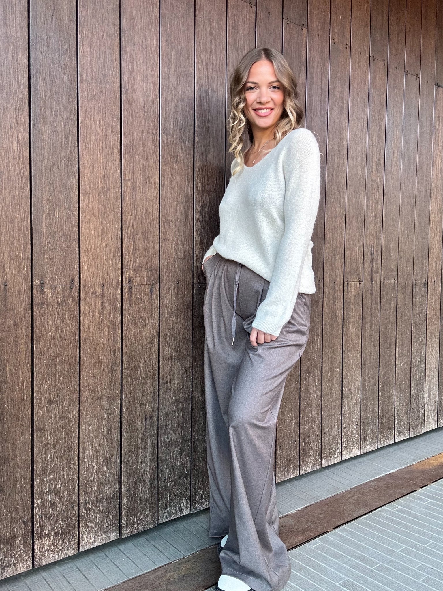 Merlot Sweater – Morbidezza e calore con eleganza naturale