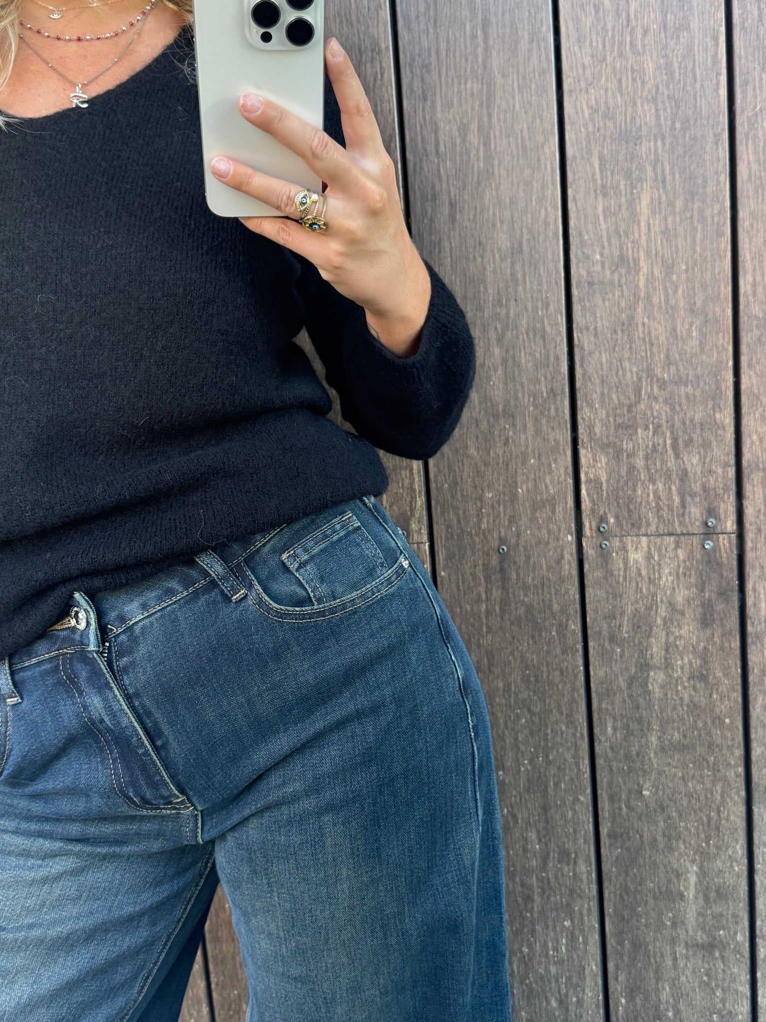 Merlot Sweater – Morbidezza e calore con eleganza naturale