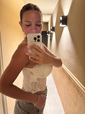 Top in pizzo bianco Eleonora – elegante e femminile in cotone e poliestere