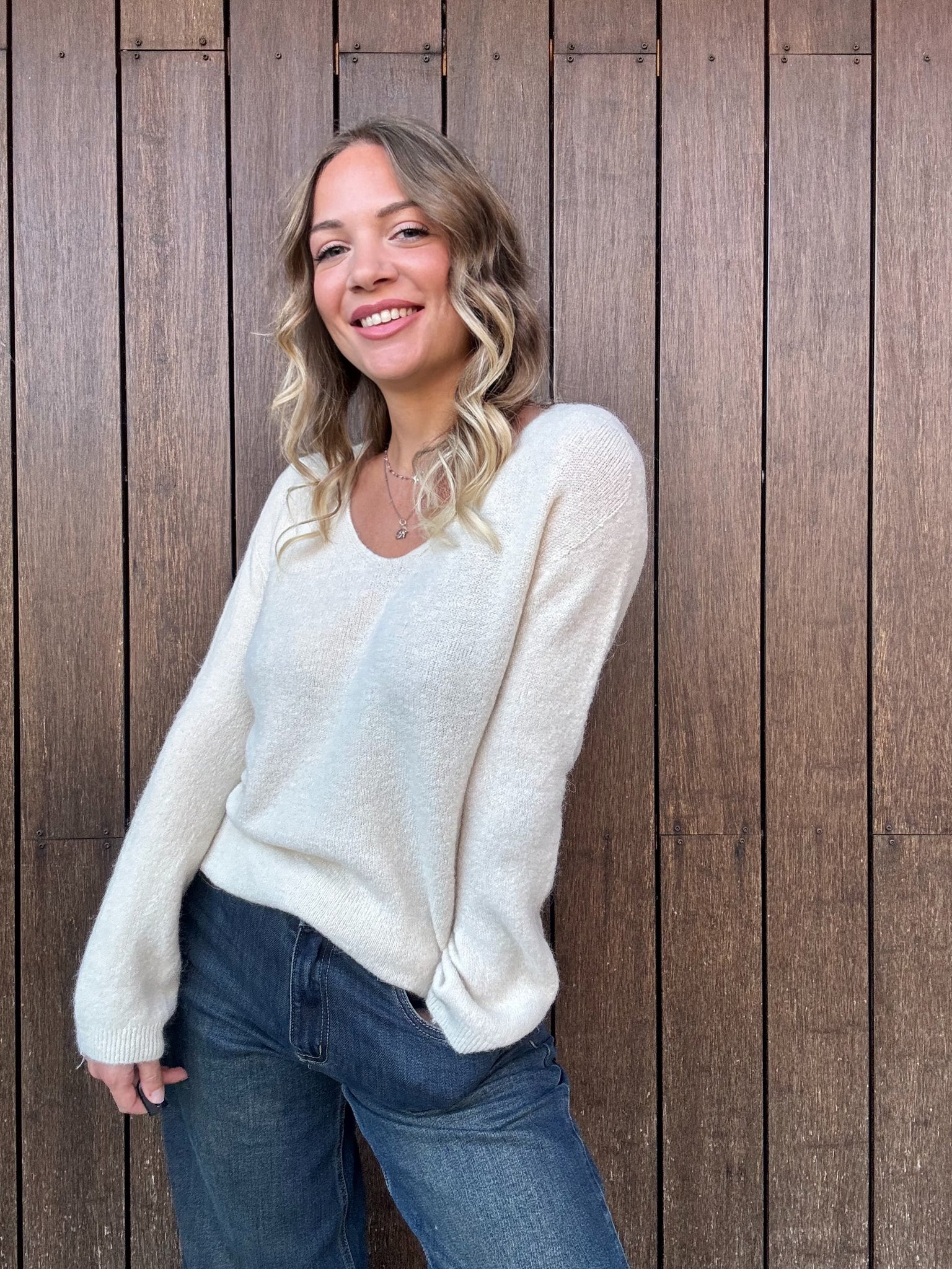 Merlot Sweater – Morbidezza e calore con eleganza naturale